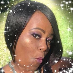 Meet your Posher, Letitia